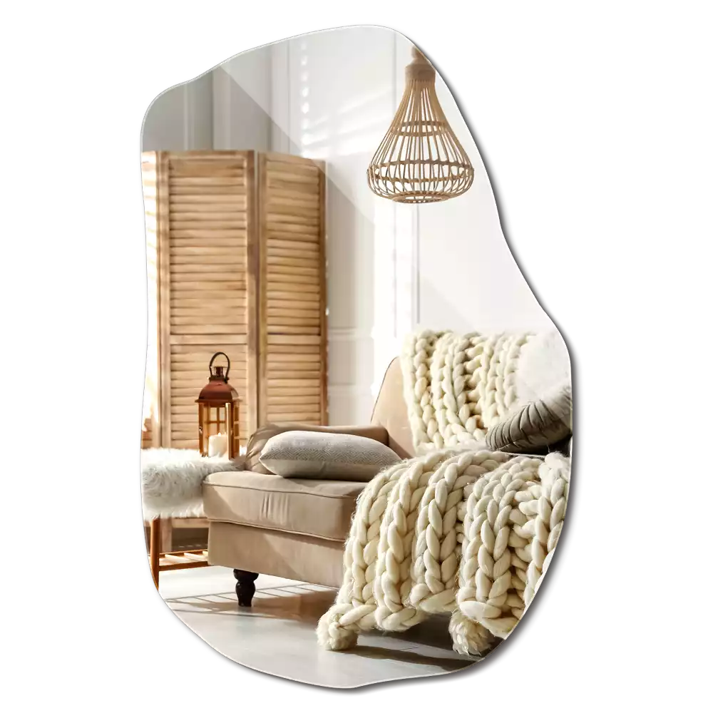 Oregelbunden spegel skulptural