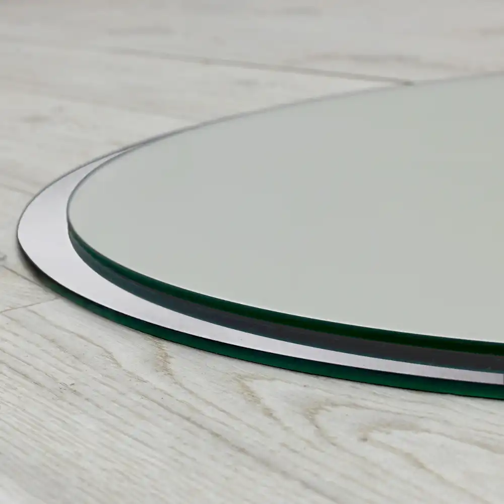 Rund spegel i vit ram