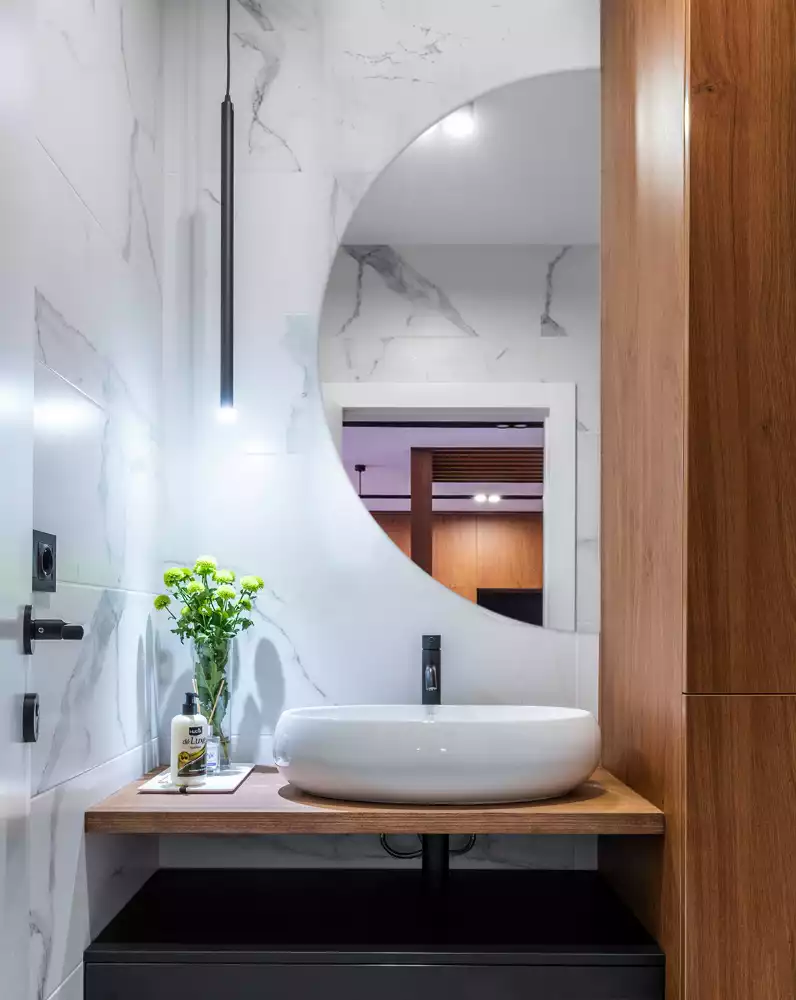 Spegel halvcirkel elegant